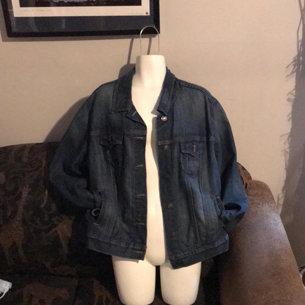 Beautiful washed out denim for women in mint condition